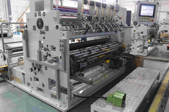 Slitter Rewinder Makinesi ISO9000 Kesme Genişliği Max. 1500MM germe filmi slitter rewinder