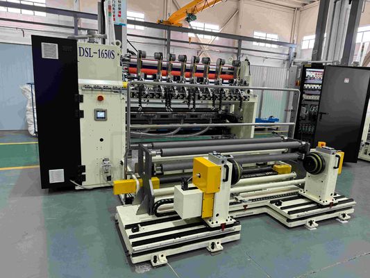 Büyük dokunmatik ekranlı ayırıcı malzemeler insan-makine işletim sistemi çelik kesme makinesi