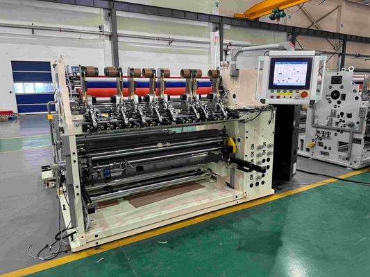 Büyük dokunmatik ekran insan işletim sistemi kesme makinesi çelik sarmal kesme makinesi