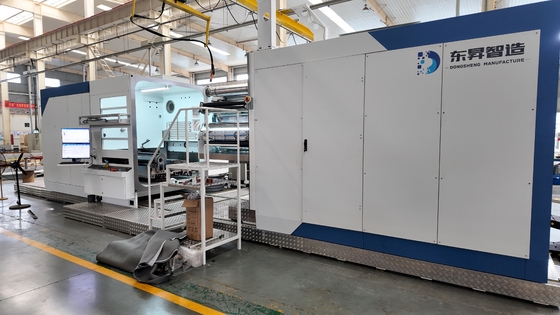 Tekdüze kaplama kalınlığı için Staggered Keramik Tekne Düzenlemesi ile Kondensatör Vakum Metallizör