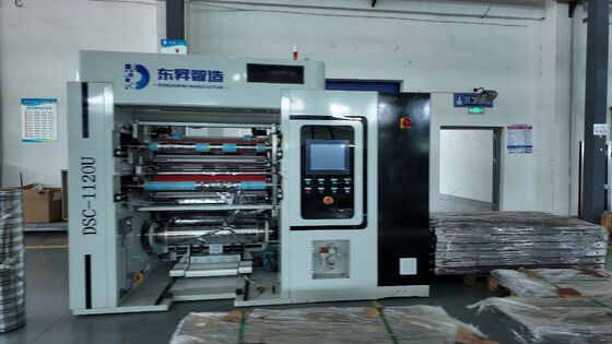 CNC Servo Drive ve Elektrikli Kontrol Bıçak Sahibi ile Lityum Pil Ayrıcı Üretimi için Kesme Rewinder Makinesi